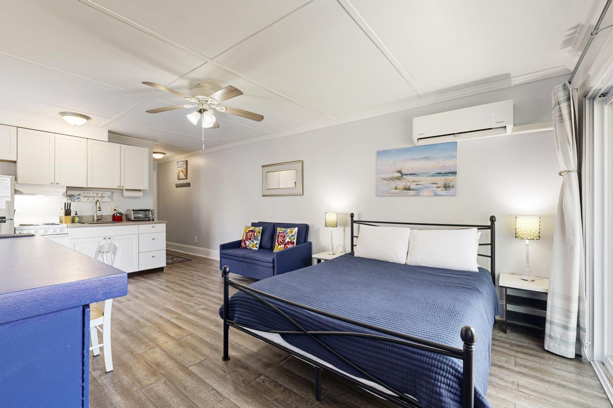 Sea La Vie Hotel Edisto Island Bagian luar foto